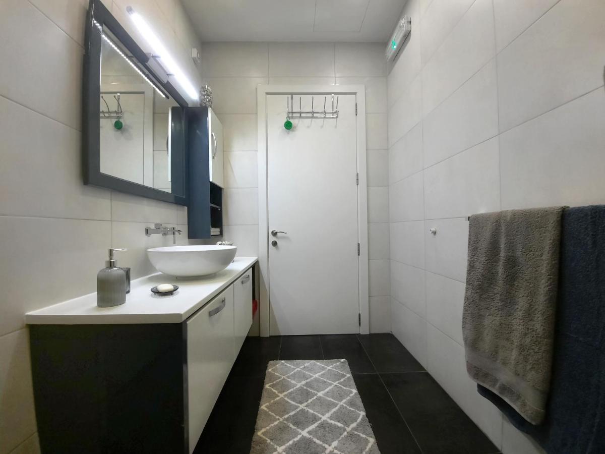 Cozy Rooms - Great Bus Connections - Free Parking Mosta Bagian luar foto