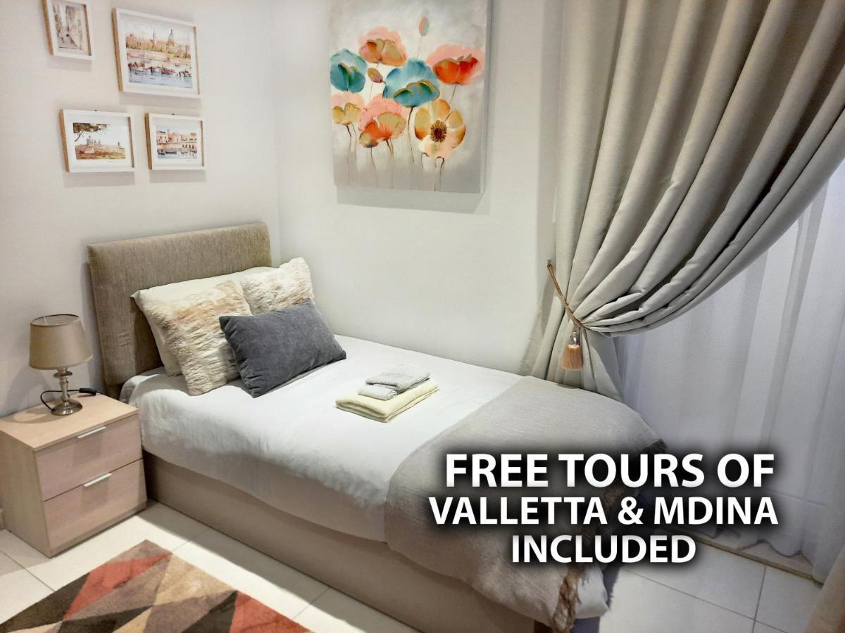 Cozy Rooms - Great Bus Connections - Free Parking Mosta Bagian luar foto
